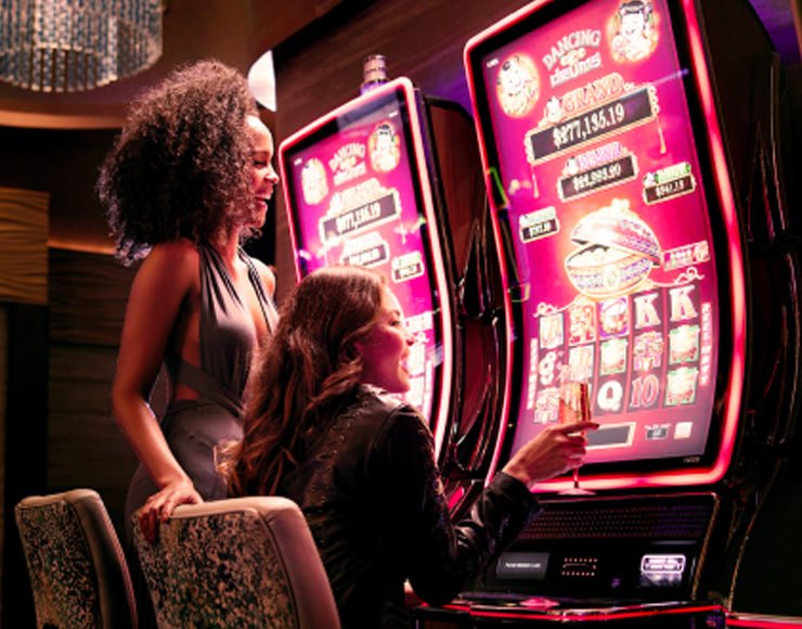 Live dealer at betlog casino delivering real-time interaction for Philippine players